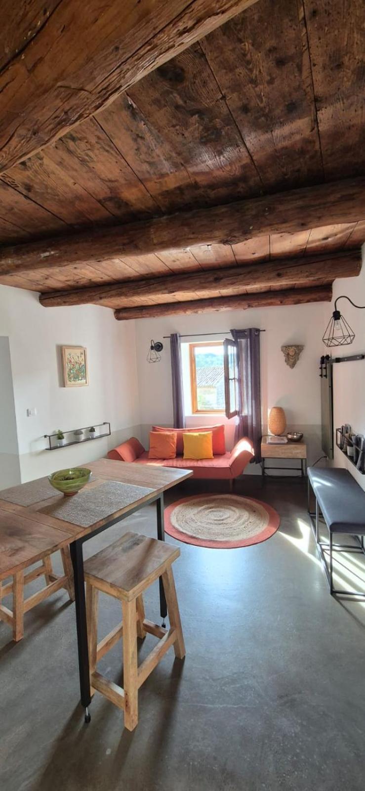 Proche Uzes Le Cocon Du Peintre Anglais Sagriès Buitenkant foto