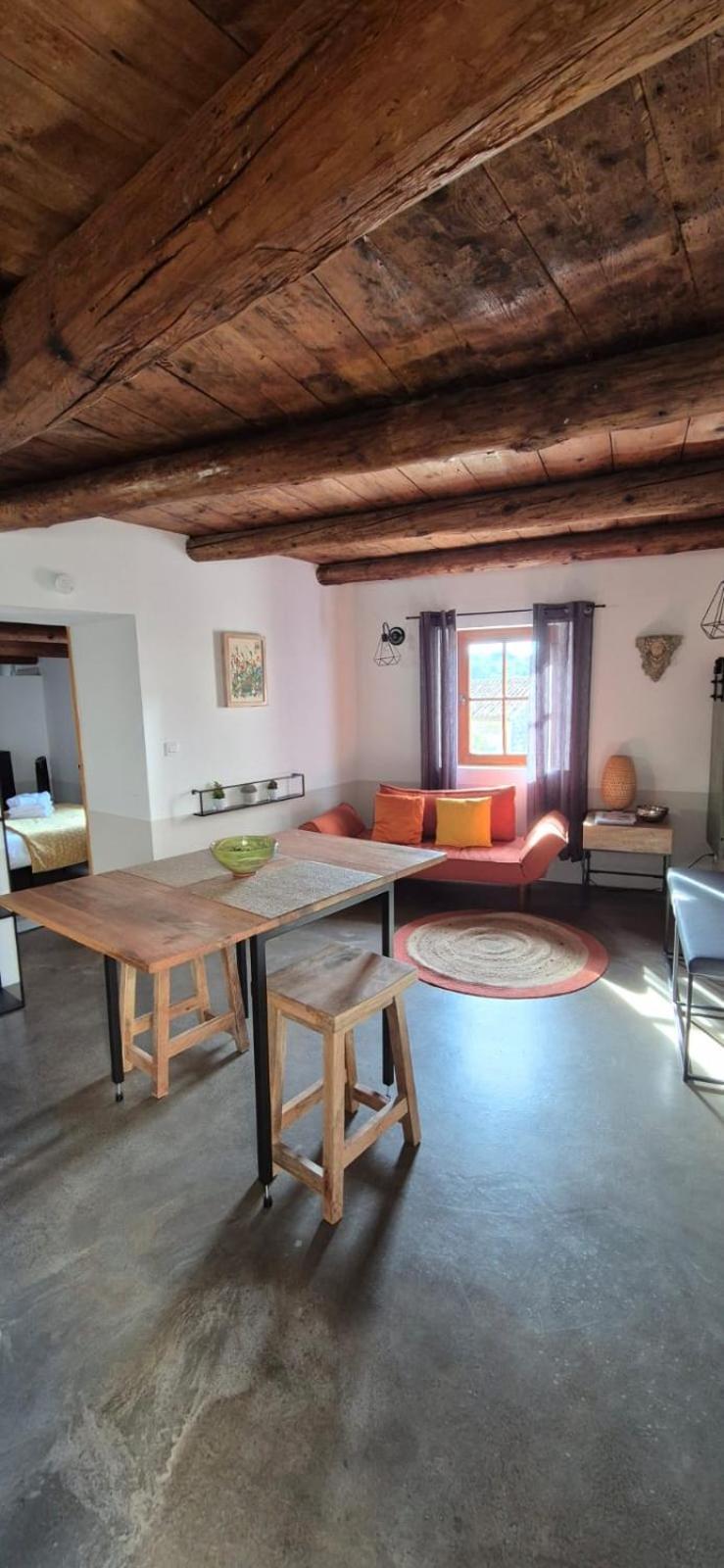 Proche Uzes Le Cocon Du Peintre Anglais Sagriès Buitenkant foto